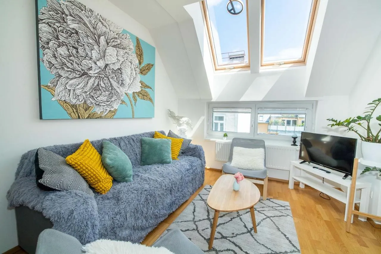 Room4Art Apartments Nr.6 In Center Air-Conditioned Vienna Austria